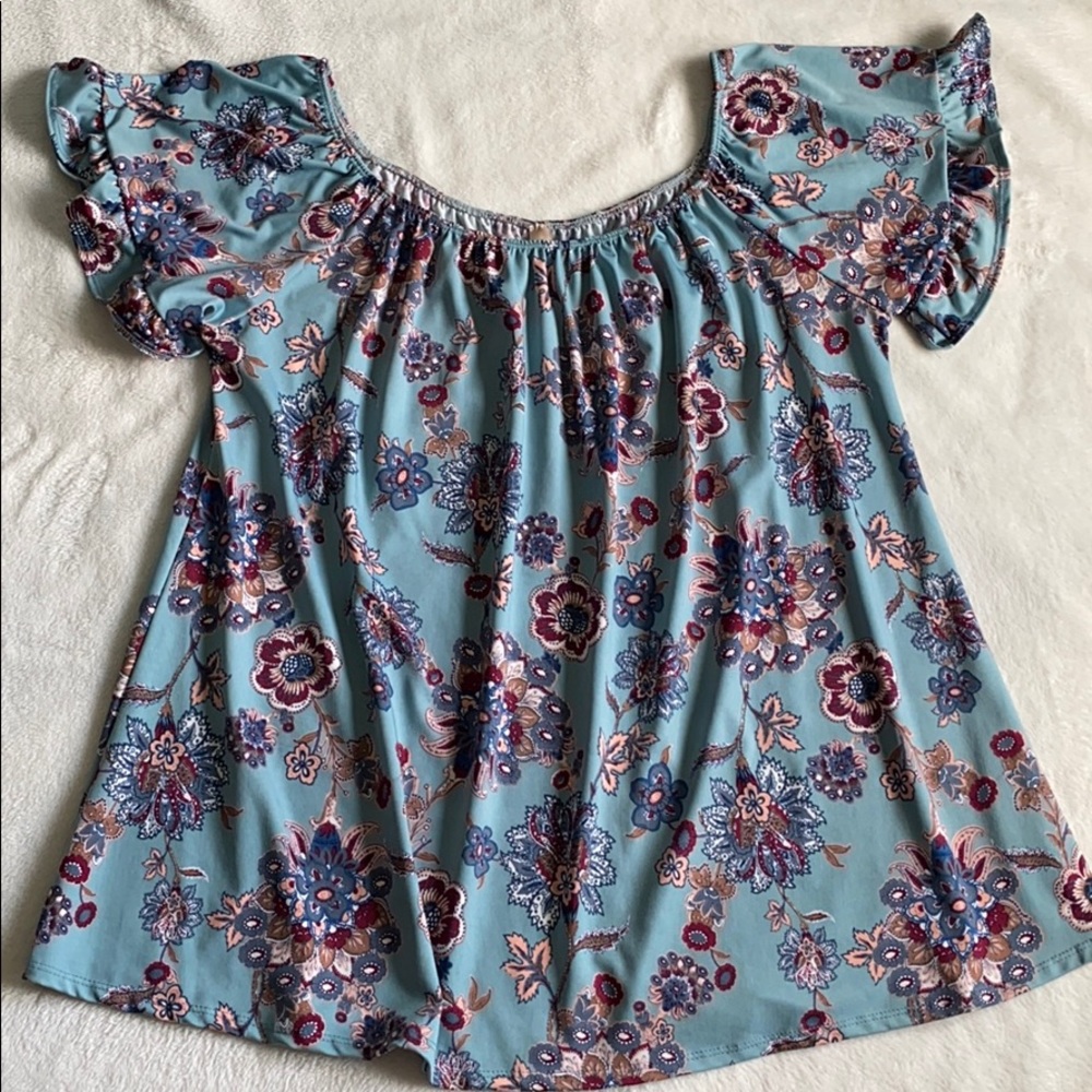 Evelie Off the Shoulder Tunic